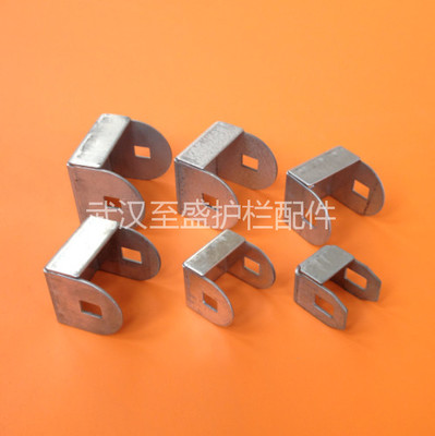 护栏配件 镀锌三包卡图片_高清图_细节图-武汉至盛金属制品厂(个体经营) -